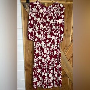 Umgee Women’s Medium Maxi dress Red and Cream